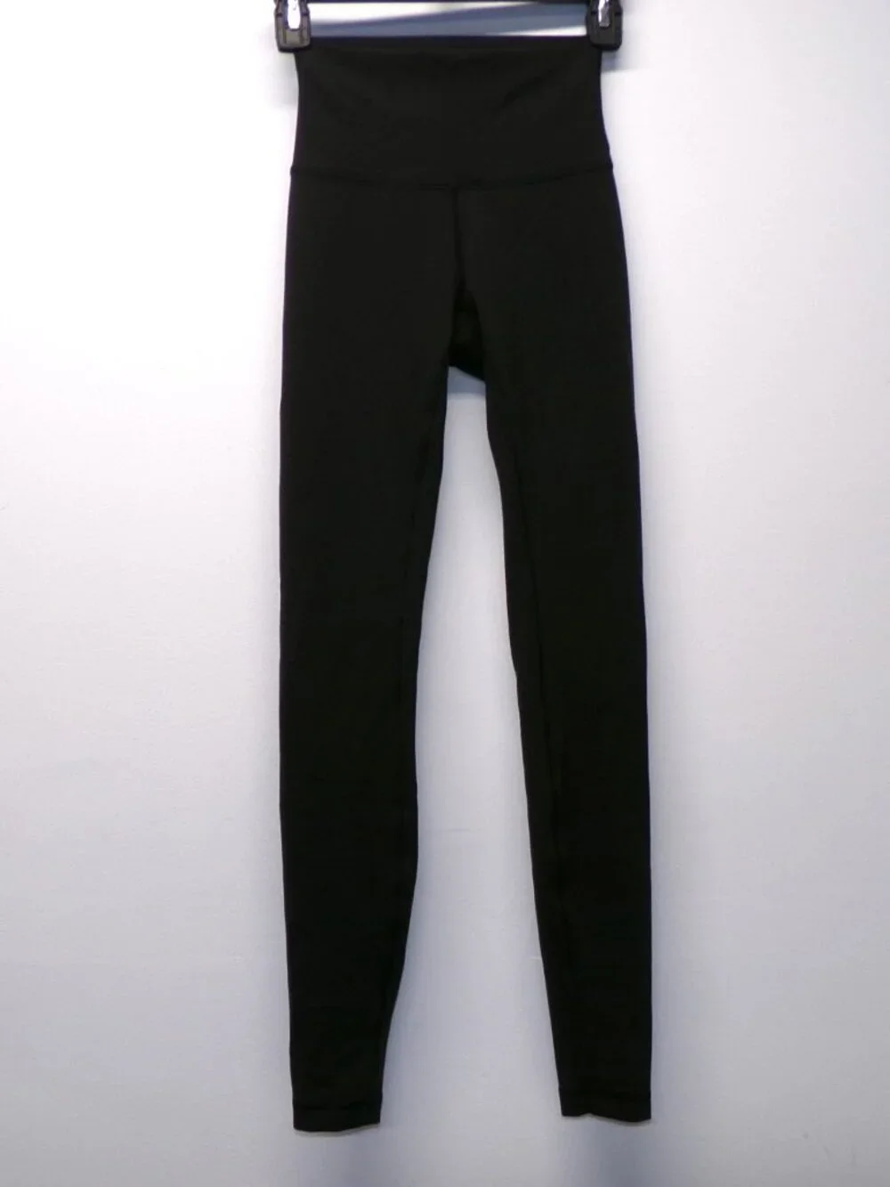 Lululemon Wunder Train High Rise Tight Leggings 29” size 2 Black W5DJ0S